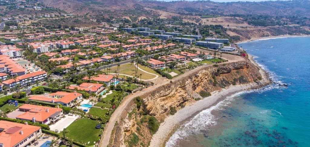 Panoramic view of Rancho Palos Verdes, California - Moving and Storage Service from Popeye Moving & Storage serving Rancho Palos Verdes and Los Angeles County